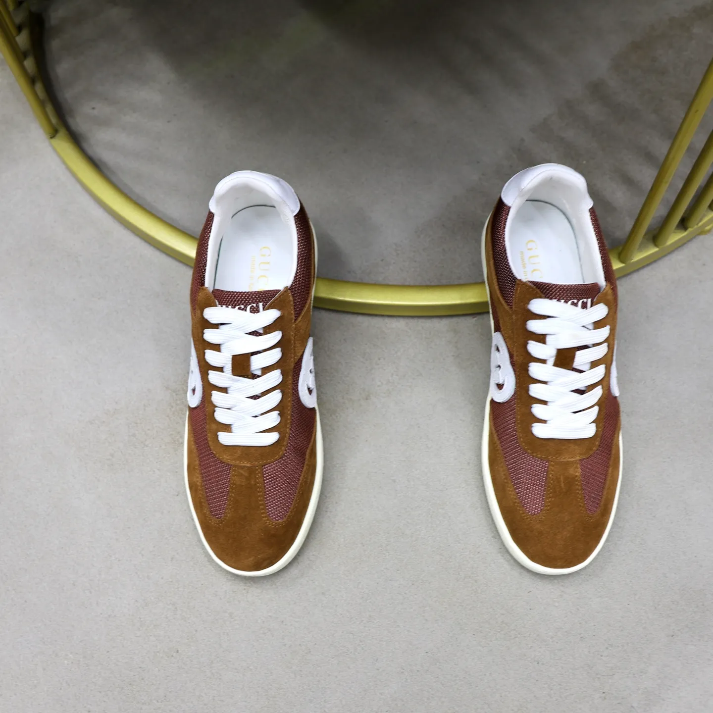 Men's shoes: 400💰🙅‍♂️🙅‍♂️🙅‍♂️ Brand: GUCCI Standard code: 38-44 (45 customized) Grade: Same as the official website Material: Original leather splicing Comfortable and breathable lining Original wear-resistant outsole Style category: Men's fashionable casual shoes Running sneakers Noble luxury brand elements Top luxury Color: actual picture color